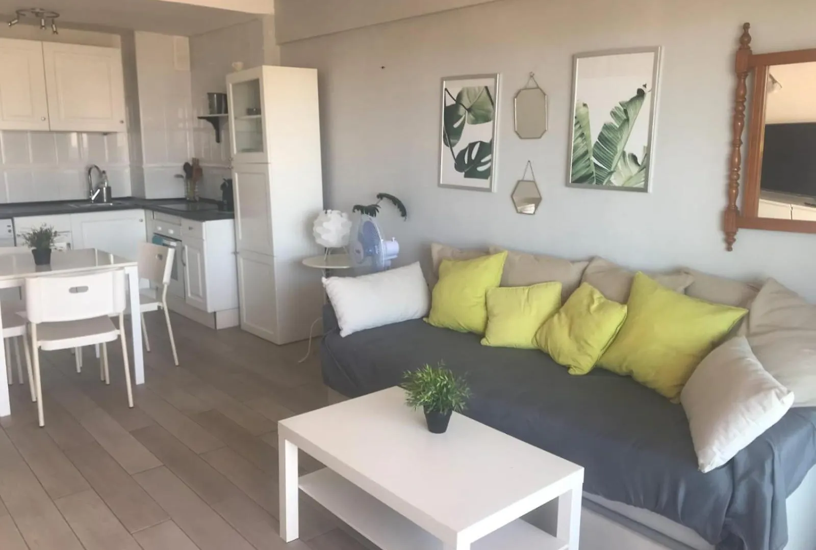 2 Minutos A La Playa Y Piscina- La Carihuela Apartment Torremolinos Spain